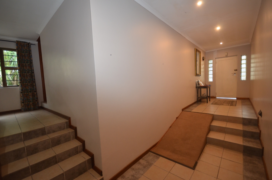 9 Bedroom Property for Sale in Nahoon Eastern Cape